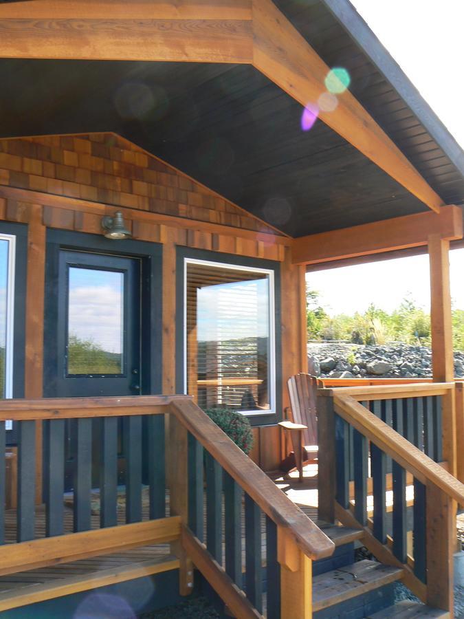 Ecoscape Cabins Hotel Port Hardy Zewnętrze zdjęcie