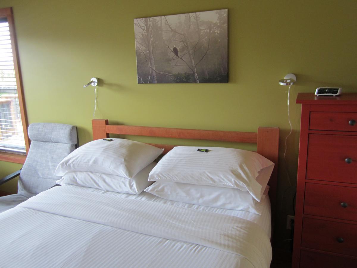 Ecoscape Cabins Hotel Port Hardy Zewnętrze zdjęcie