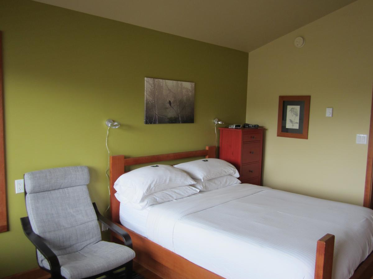 Ecoscape Cabins Hotel Port Hardy Zewnętrze zdjęcie